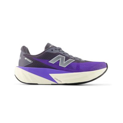 New Balance FuelCell Rebel v5 WFCX8L2 4.5 - Blå - Joggesko New Balance FuelCell Rebel v5 WFCX8L2 4.5 - Blå - Joggesko