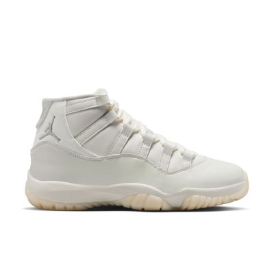 Air Jordan 11 Retro "Pearl" Wmns - Hvit - Joggesko