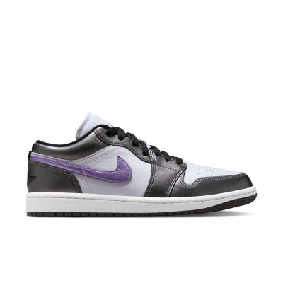 Air Jordan 1 Low SE "Metallic Purple" Wmns - Hvit - Joggesko
