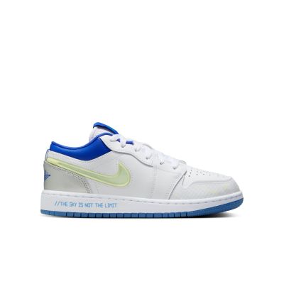 Air Jordan 1 Low "The Sky Is Not The Limit" (GS) - Hvit - Joggesko