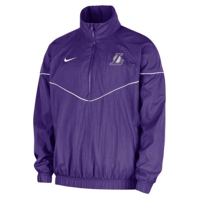 Nike NBA Los Angeles Lakers Courtside Windrunner Anorak Jacket Field Purple - Lilla - Jakke Nike NBA Los Angeles Lakers Courtside Windrunner Anorak Jacket Field Purple - Lilla - Jakke