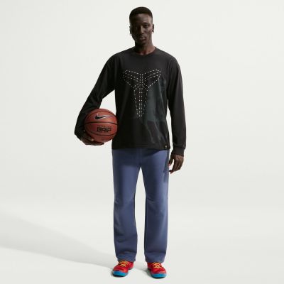 Nike Kobe Dri-FIT Long-Sleeve Basketball Tee Black - Svart - Kortermet T-skjorte Nike Kobe Dri-FIT Long-Sleeve Basketball Tee Black - Svart - Kortermet T-skjorte
