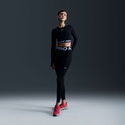 Nike Pro Dri-FIT Wmns Cropped Long-Sleeve Top Black - Svart - Kortermet T-skjorte Nike Pro Dri-FIT Wmns Cropped Long-Sleeve Top Black - Svart - Kortermet T-skjorte