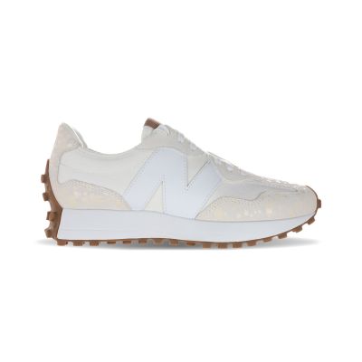 New Balance W32747W 4.5 - Hvit - Joggesko New Balance W32747W 4.5 - Hvit - Joggesko
