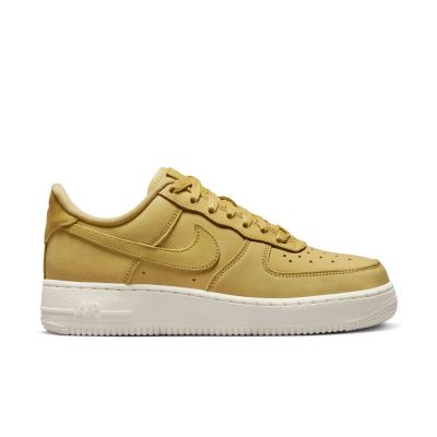 Nike Air Force 1 Premium "Gold Nubuck" Wmns - Gul - Joggesko