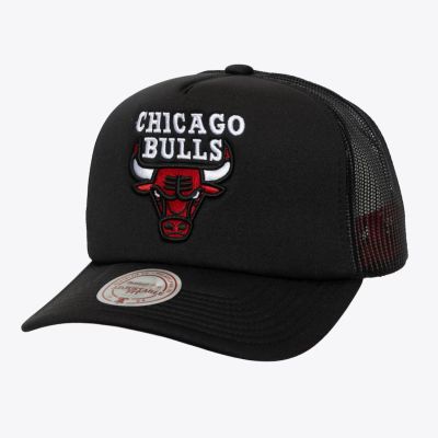 Mitchell & Ness NBA Hidden Bulls Trucker - Svart - Lokk