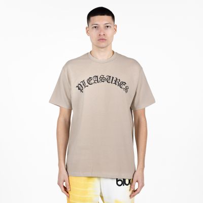 Pleasures Old E Logo Tee Sand - Brun - Kortermet T-skjorte
