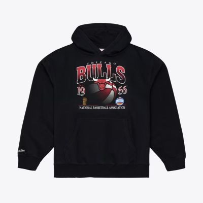 Mitchell & Ness NBA Street Graphics Core Hoodie Chicago Bulls - Svart - Hettegenser Mitchell & Ness NBA Street Graphics Core Hoodie Chicago Bulls - Svart - Hettegenser