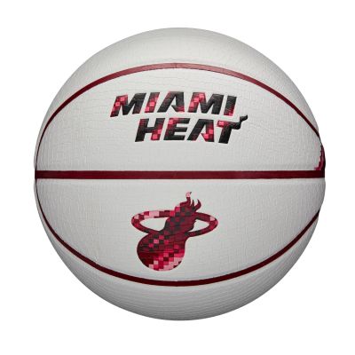 Wilson NBA Team Pixel Basketball Miami Heat 7 - Hvit - Ball Wilson NBA Team Pixel Basketball Miami Heat 7 - Hvit - Ball